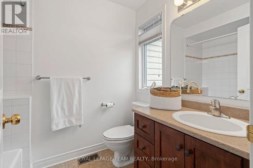 Second Bedroom En-Suite - 173 West Village Private, Ottawa, ON - Indoor Photo Showing Bathroom