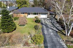 31 SAUNDERS STREET  Collingwood, ON L9Y 0G3