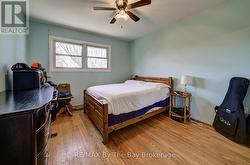Bedroom 3 - 