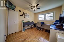 Bedroom 2 - 