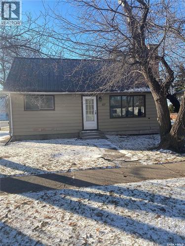 117 Prospect Avenue, Oxbow, SK - Outdoor