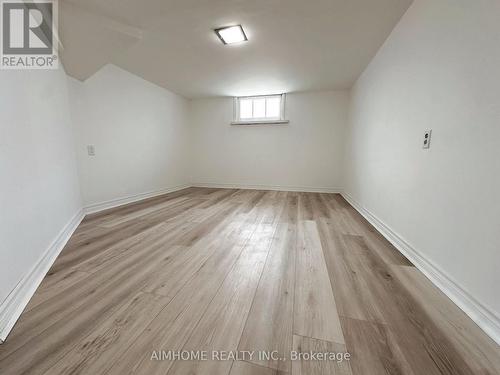 222 Richmond Street, Richmond Hill, ON - Indoor Photo Showing Other Room