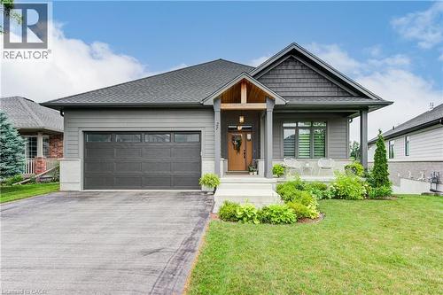 27 RIDGEWOOD Crescent  St. Marys, ON N4X 1E8