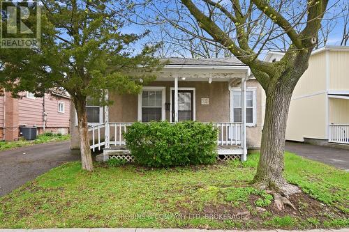 29 MCNAUGHTON ROAD  Welland (Lincoln/Crowland), ON L3B 2R4