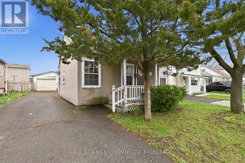 29 Mcnaughton Road, Welland (Lincoln/Crowland), ON - Outdoor