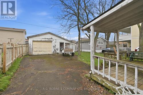 29 Mcnaughton Road, Welland (Lincoln/Crowland), ON - Outdoor