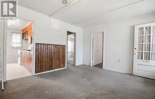 29 Mcnaughton Road, Welland (Lincoln/Crowland), ON - Indoor Photo Showing Other Room