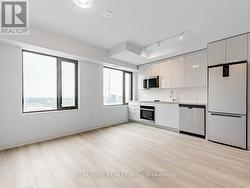 2807 - 2920 HWY 7 Vaughan, ON L4K 0H8