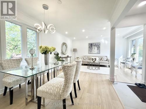 323 Elmwood Avenue, Richmond Hill, ON - Indoor Photo Showing Dining Room