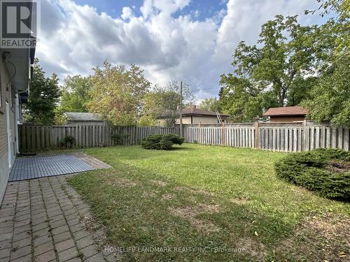 323 Elmwood Avenue, Richmond Hill, ON - Outdoor