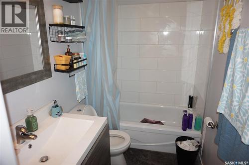 91 Plant Crescent, Regina, SK - Indoor Photo Showing Bathroom