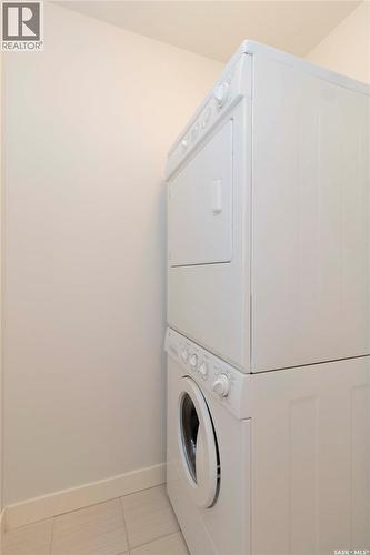 307A 415 Hunter Road, Saskatoon, SK - Indoor Photo Showing Laundry Room