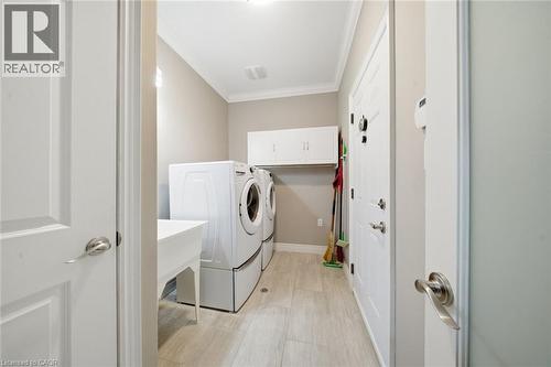 194 Donly Drive S Unit# 12, Simcoe, ON - Indoor Photo Showing Laundry Room