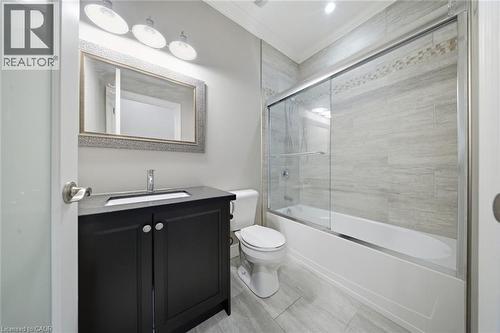 194 Donly Drive S Unit# 12, Simcoe, ON - Indoor Photo Showing Bathroom