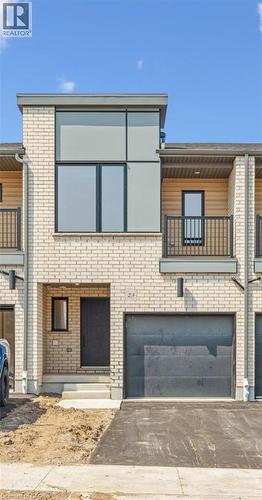 23 BENNINGER Drive  Kitchener, ON N2E 0K4