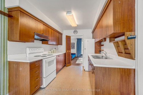 12 Ruden Crescent, Toronto, ON - Indoor Photo Showing Kitchen With Double Sink