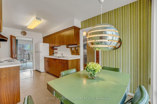 12 Ruden Crescent, Toronto, ON - Indoor