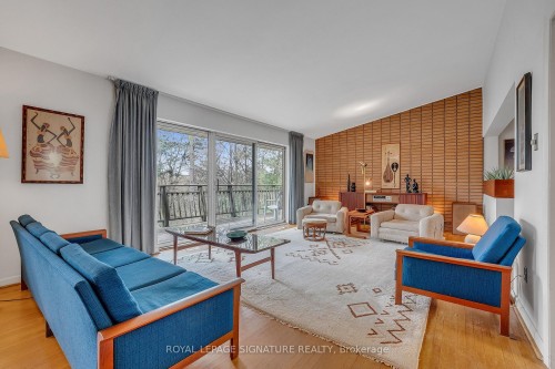 12 Ruden Crescent, Toronto, ON - Indoor Photo Showing Living Room