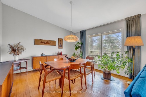 12 Ruden Crescent, Toronto, ON - Indoor Photo Showing Dining Room