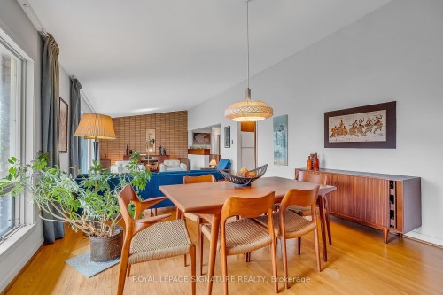 12 Ruden Crescent, Toronto, ON - Indoor Photo Showing Other Room