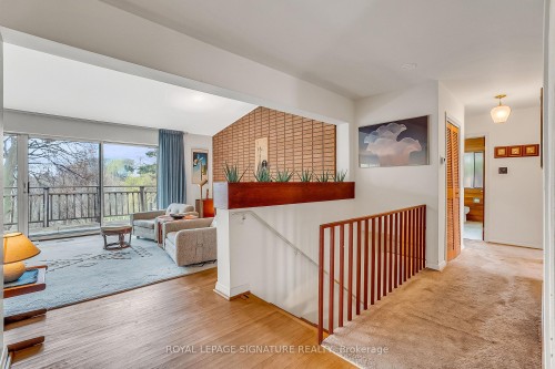 12 Ruden Crescent, Toronto, ON - Indoor