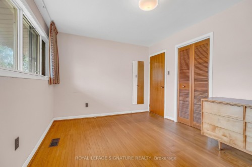 12 Ruden Crescent, Toronto, ON - Indoor Photo Showing Other Room