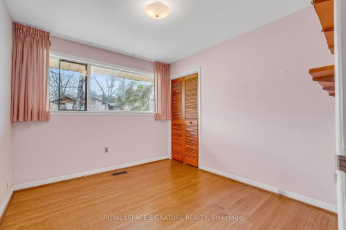 12 Ruden Crescent, Toronto, ON - Indoor Photo Showing Other Room