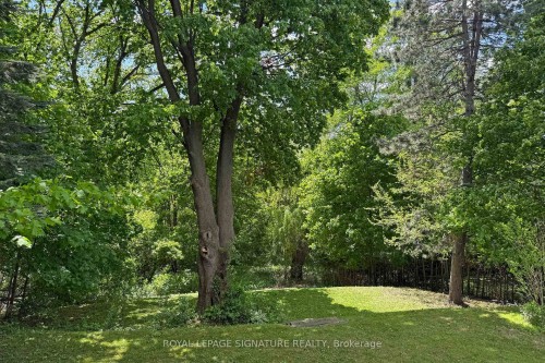 12 Ruden Crescent, Toronto, ON - Outdoor