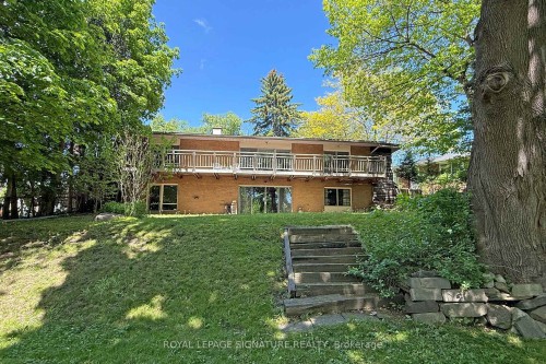 12 Ruden Crescent, Toronto, ON - Outdoor