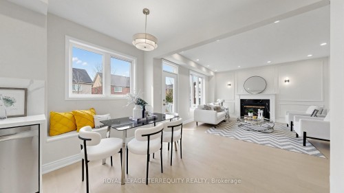 7146 Baskerville Run, Mississauga, ON - Indoor With Fireplace