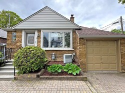 3 Kenrae Road Toronto, ON M4G 1X9
