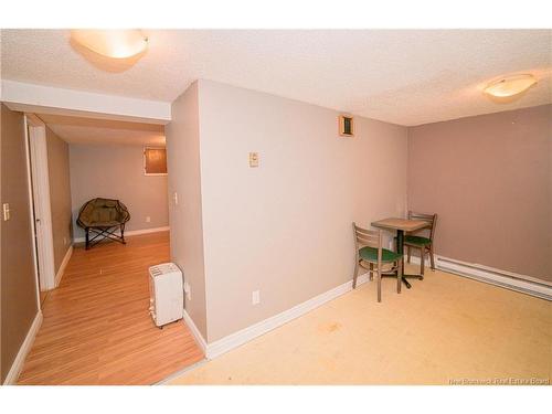 26 Hachey Ave, Fredericton, NB 