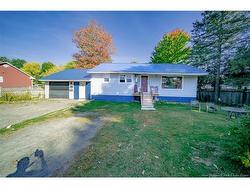 26 Hachey AVE  Fredericton, NB E3A 3X6