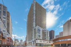 2404-33 Helendale Avenue Toronto, ON M4R 0A4