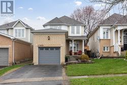 1143 TIMBERLAND CRESCENT  Oshawa, ON L1K 2K8