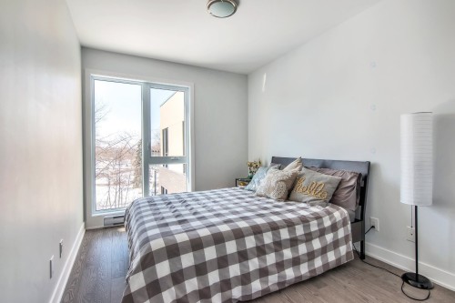 Chambre à coucher - 409-145 Boul. Bouchard, Dorval, QC - Indoor Photo Showing Bedroom