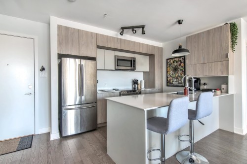 Cuisine - 409-145 Boul. Bouchard, Dorval, QC - Indoor Photo Showing Kitchen