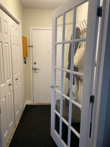 Hall d'entrée/Vestibule - 205-87 Av. De Dompierre, Candiac, QC - Indoor Photo Showing Other Room