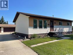 23 6th STREET SE Preeceville, SK S0A 3B0