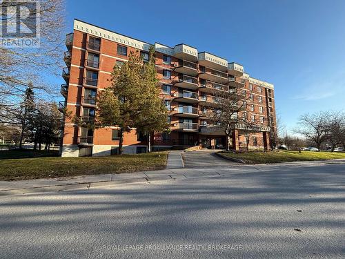 505 - 14 GREENVIEW DRIVE  Kingston (Central City West), ON K7M 7T5