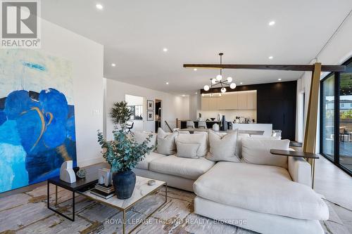 3455 Grand Oak Crossing, London South (South V), ON - Indoor Photo Showing Living Room