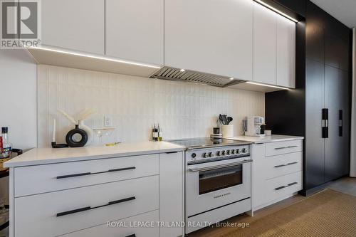 3455 Grand Oak Crossing, London South (South V), ON - Indoor Photo Showing Kitchen