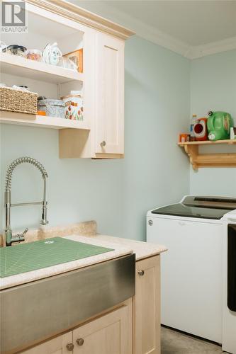 26 Main Street, New Wes Valley, NL - Indoor Photo Showing Laundry Room
