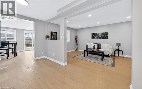 30 Bridlewreath Street, Kitchener, ON - Indoor