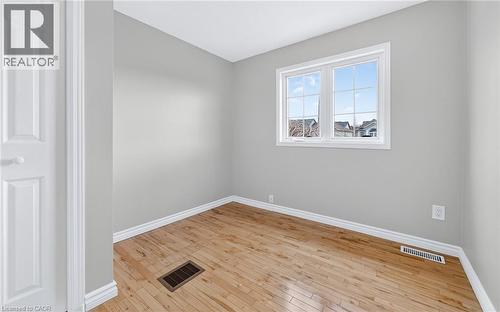 30 Bridlewreath Street, Kitchener, ON - Indoor Photo Showing Other Room