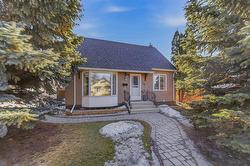 191 Bourkevale Drive  Winnipeg, MB R3J 1P3