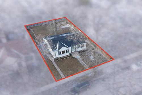 221 Roberta Avenue, Winnipeg, MB -  Photo Showing Other Room