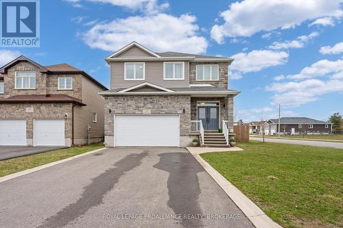 1567 ALBANY DRIVE  Kingston (City Northwest), ON K7P 0L9