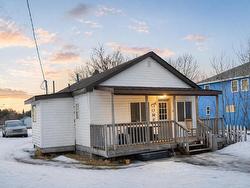 131 Burns Street Atikokan, ON P0T 1C0