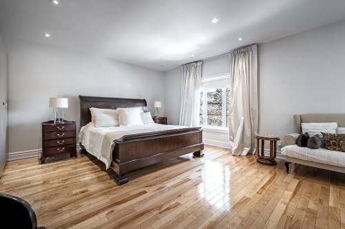 Master Bedroom - 5763 Ch. Jubilee, Côte-Saint-Luc, QC - Indoor Photo Showing Bedroom